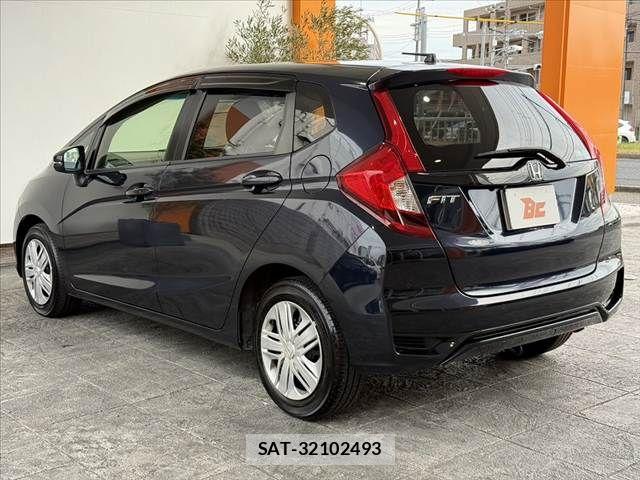 Honda FIT 2018-03 8829038-14