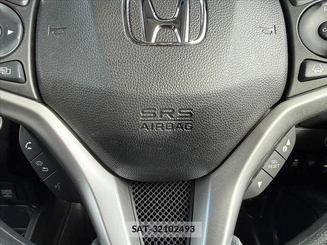Honda FIT 2018-03 8829038-22