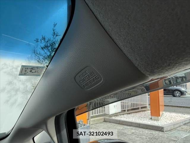 Honda FIT 2018-03 8829038-23