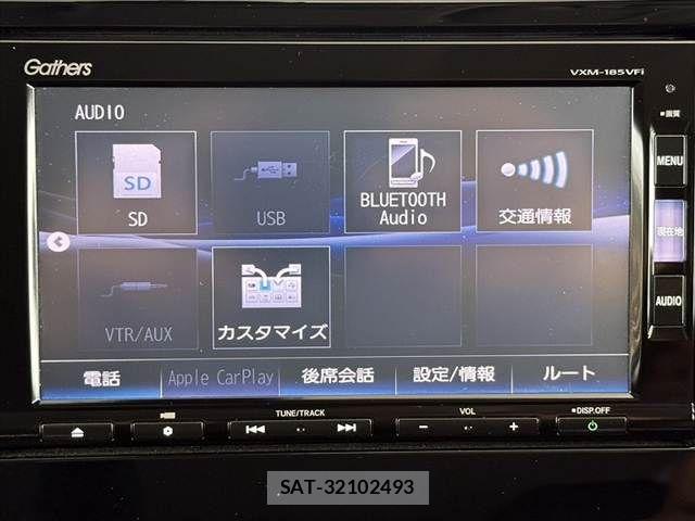 Honda FIT 2018-03 8829038-28