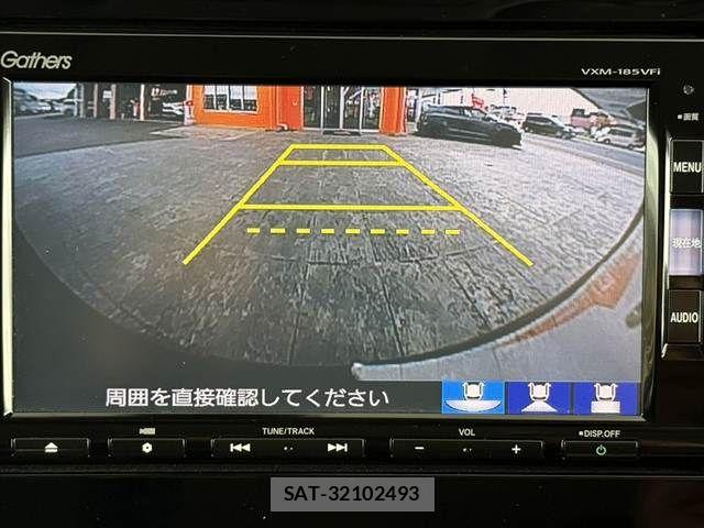 Honda FIT 2018-03 8829038-3