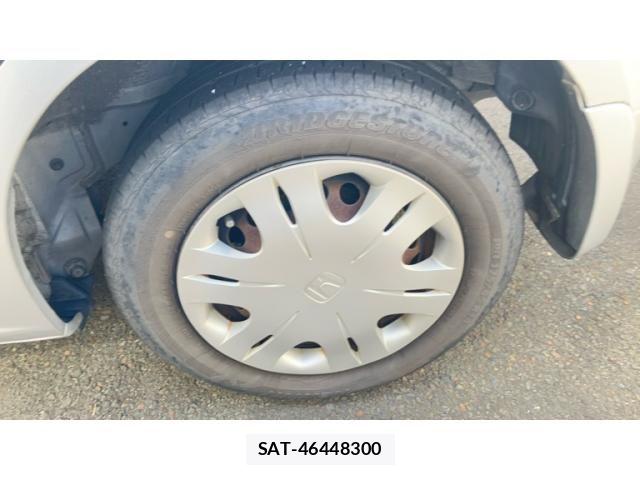 Honda FIT 2008-01 8829046-12