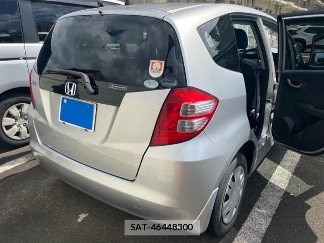 Honda FIT 2008-01 8829046-1