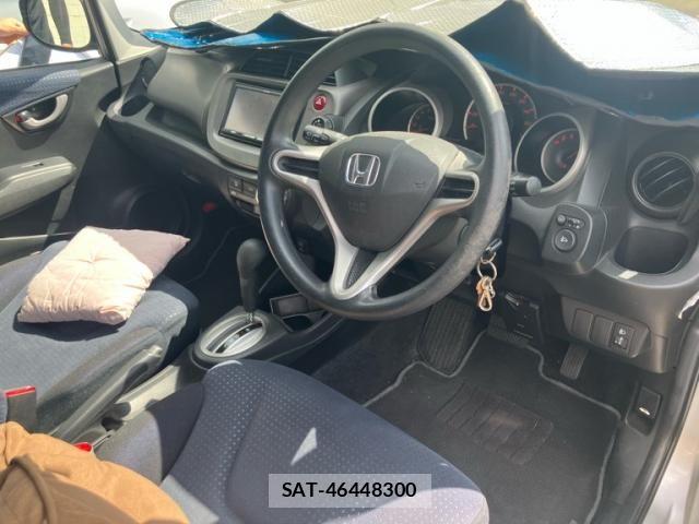 Honda FIT 2008-01 8829046-3