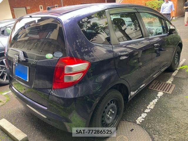 Honda FIT 2010-09 8829048-5