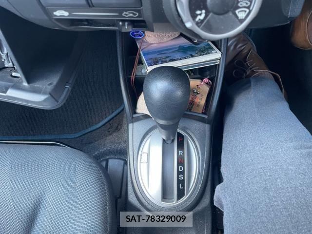 Honda FIT 2010-09 8829053-15