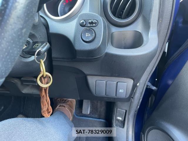 Honda FIT 2010-09 8829053-18