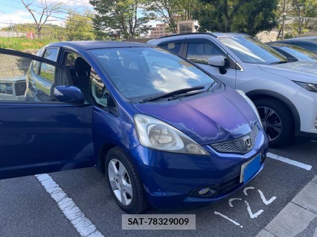 Honda FIT 2010-09 8829053-2