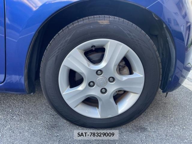 Honda FIT 2010-09 8829053-6