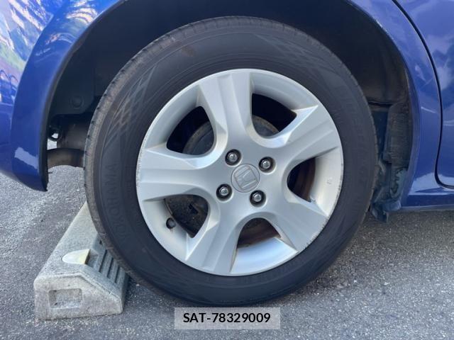 Honda FIT 2010-09 8829053-7