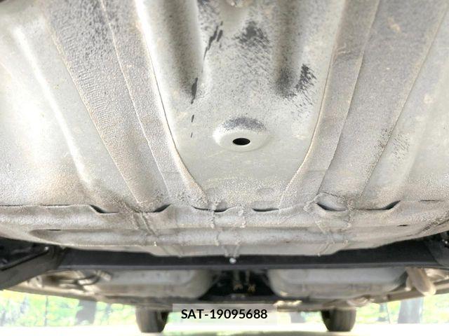 Honda FIT 2025-03 8829033-18