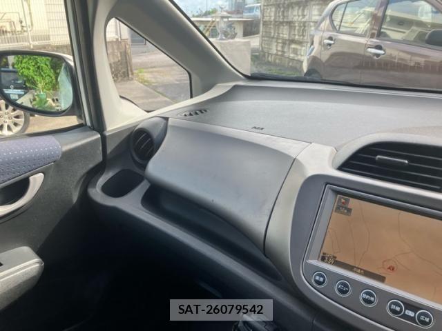 Honda FIT 2008-09 8829055-16