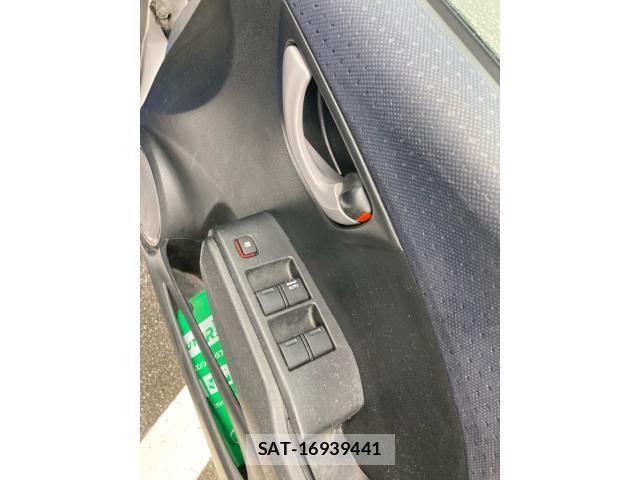 Honda FIT 2009-06 8829052-10