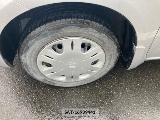 Honda FIT 2009-06 8829052-7