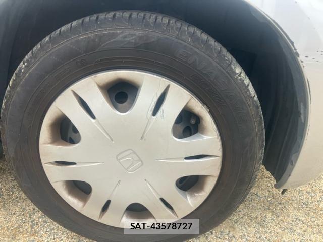 Honda FIT 2009-11 8829049-7
