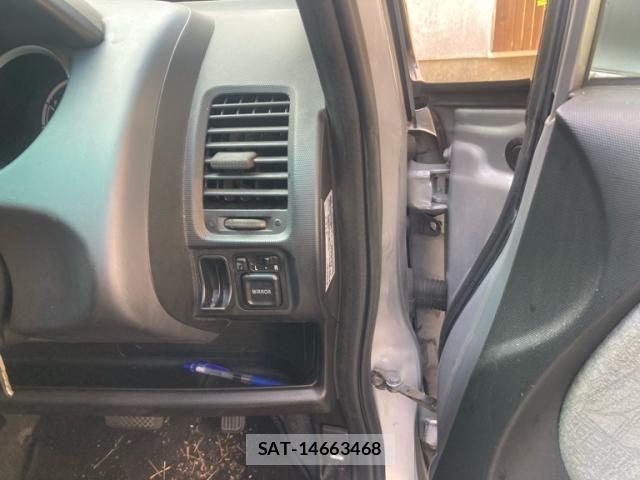 Honda FIT 2002-03 8829051-13