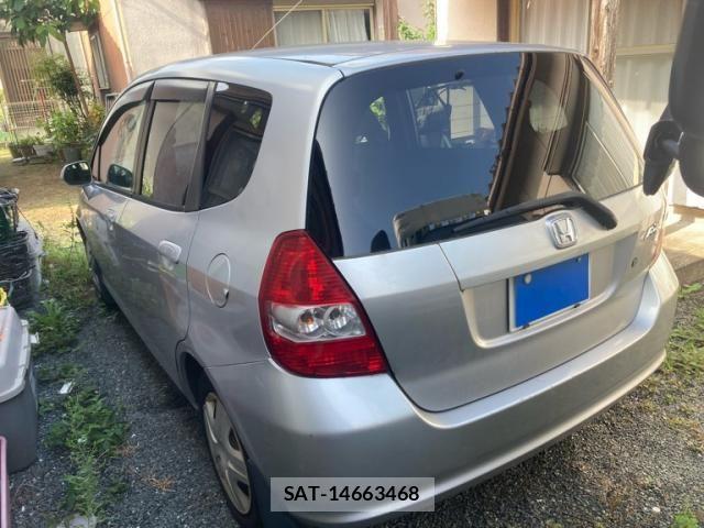 Honda FIT 2002-03 8829051-3
