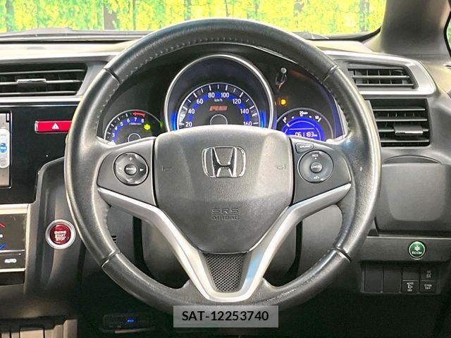 Honda FIT 2014-12 8829036-10