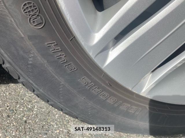 Honda FIT 2017-11 8829037-7