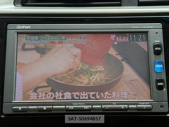 Honda FIT 2016-10 8848988-3