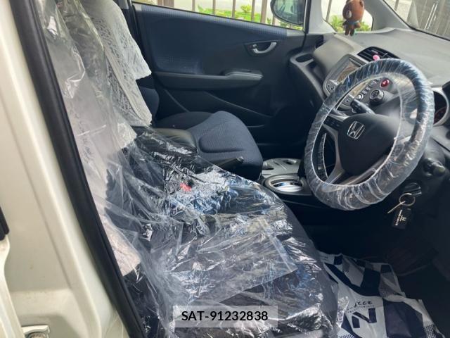 Honda FIT 2010-08 8849000-11