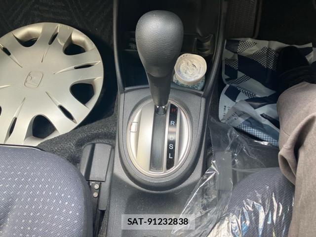 Honda FIT 2010-08 8849000-17