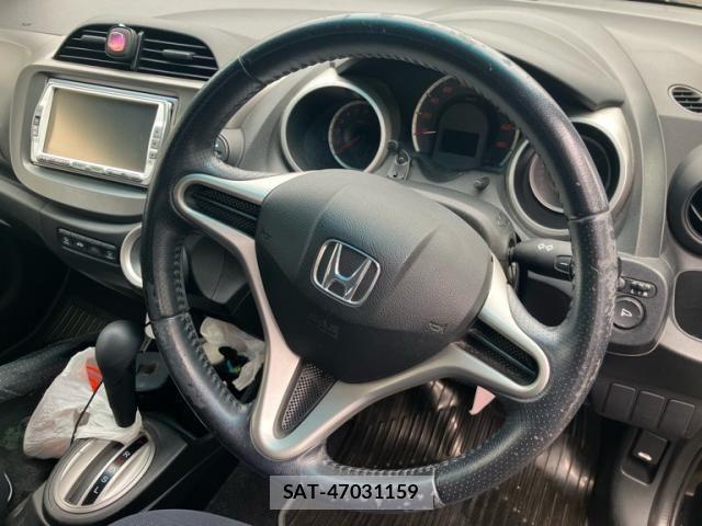 Honda FIT 2010-08 8849006-11