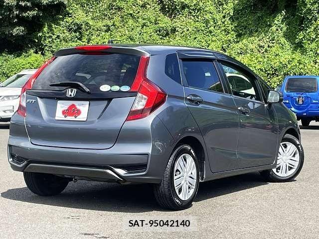 Honda FIT 2017-10 8848983-2