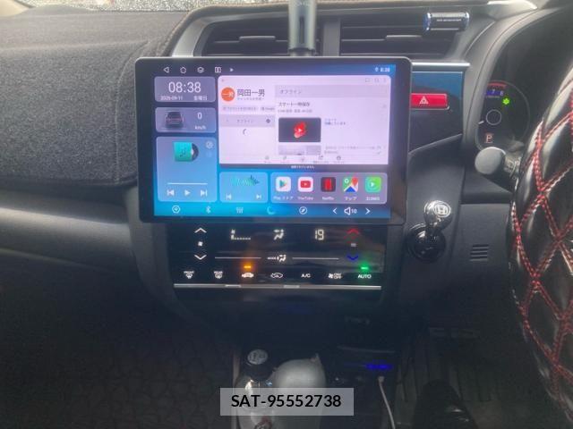 Honda FIT 2015-03 8848996-13