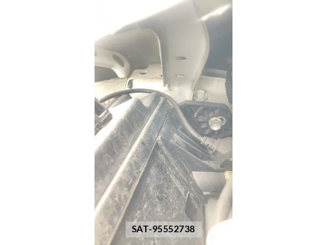 Honda FIT 2015-03 8848996-28