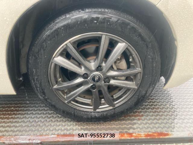 Honda FIT 2015-03 8848996-3