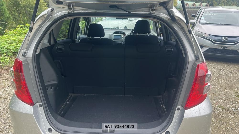 Honda FIT 2010/03 8754007-20