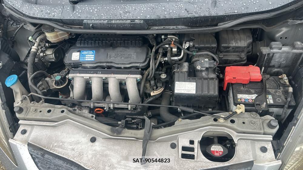 Honda FIT 2010/03 8754007-32