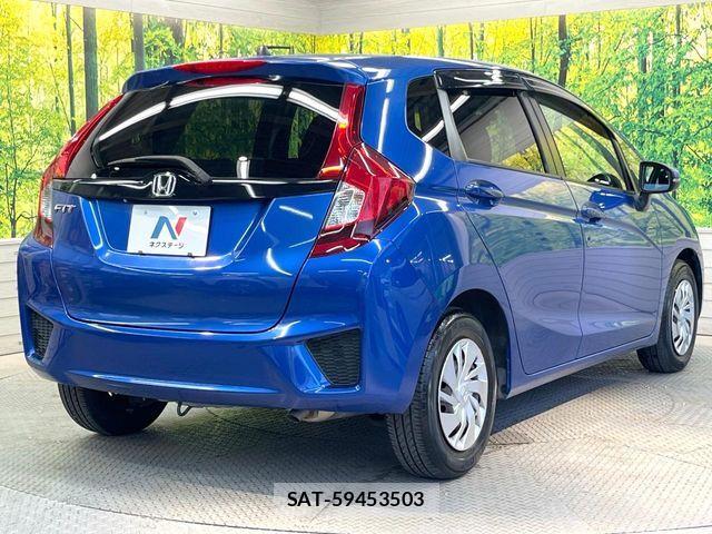 Honda FIT 2013-12 8848987-16