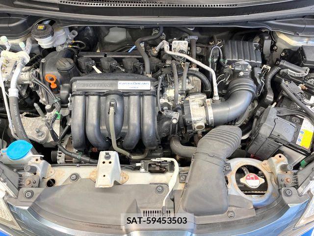 Honda FIT 2013-12 8848987-19
