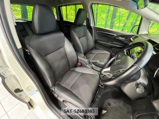 Honda FIT 2015-12 8848985-7