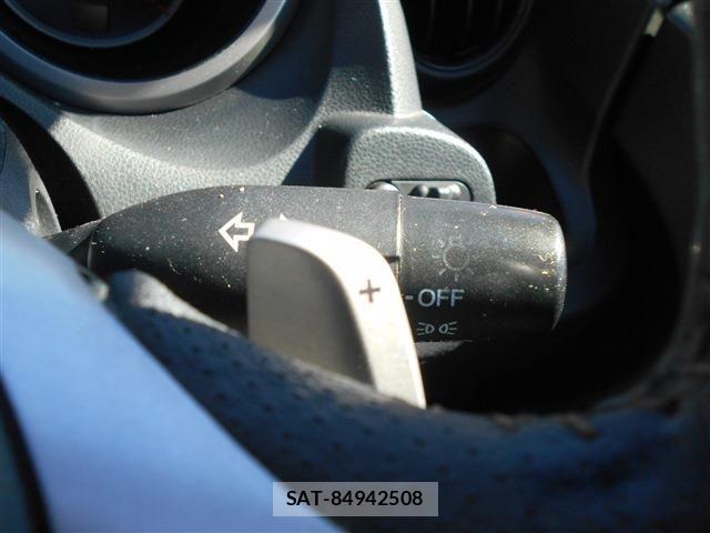 Honda FIT 2008-12 8849001-9