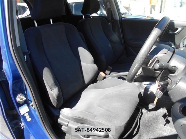 Honda FIT 2008-12 8849001-11
