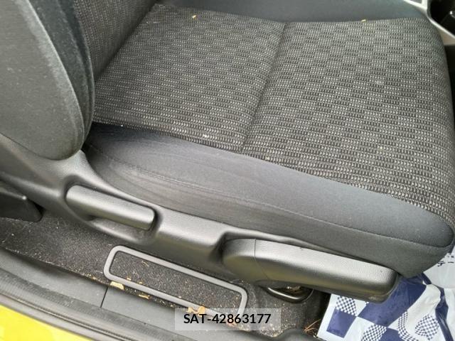 Honda FIT 2014-02 8848995-10