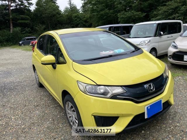 Honda FIT 2014-02 8848995-1