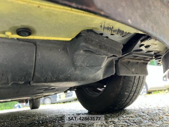 Honda FIT 2014-02 8848995-26