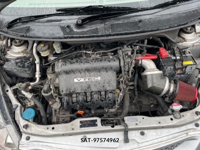 Honda FIT 2005-07 8848997-17