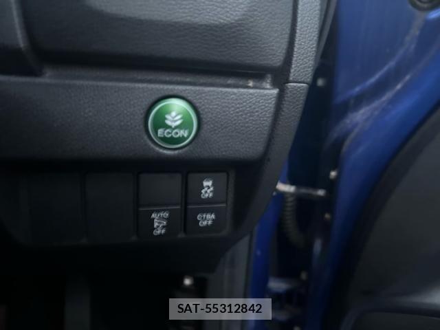 Honda FIT 2017-04 8848989-20
