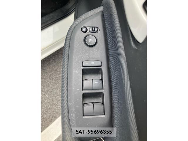 Honda FIT 2022-08 8870990-11