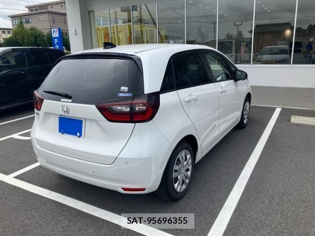 Honda FIT 2022-08 8870990-3