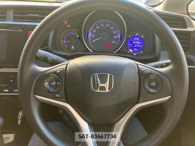 Honda FIT 2016-03 8879743-11