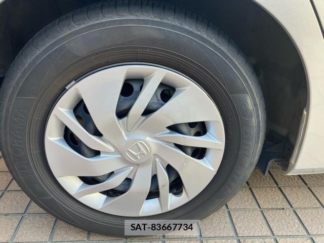 Honda FIT 2016-03 8879743-3