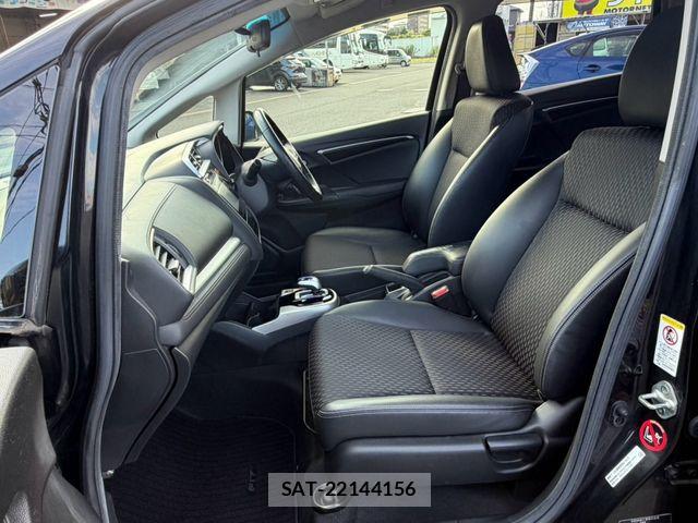 Honda FIT 2014-01 8879738-3