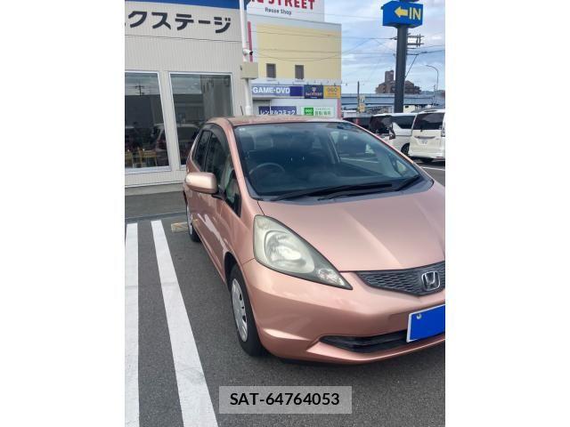 Honda FIT 2010-08 8879751-2