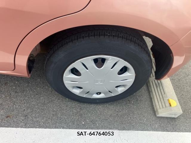 Honda FIT 2010-08 8879751-7
